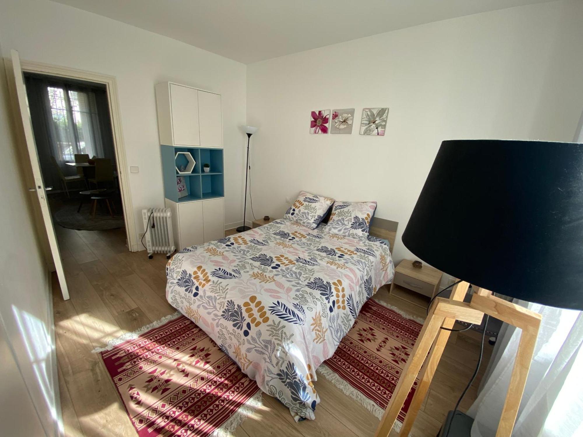 Superbe Appartement Aux Portes De Paris Avec Terrasse Ле-Кримлен-Бисетр Экстерьер фото