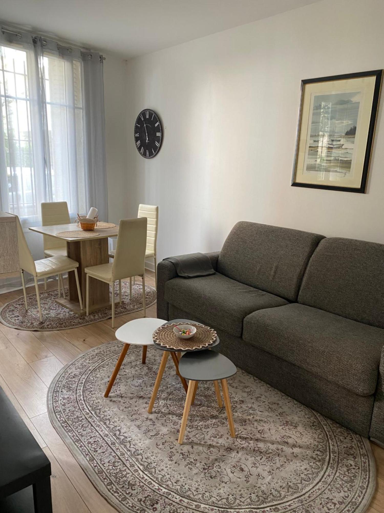 Superbe Appartement Aux Portes De Paris Avec Terrasse Ле-Кримлен-Бисетр Экстерьер фото